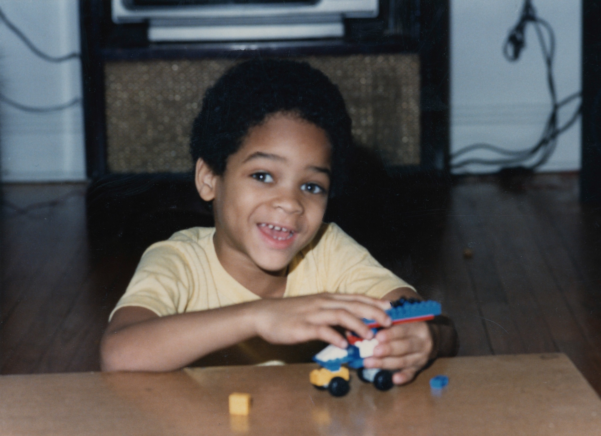 eli williamson as a child playing with building blocks