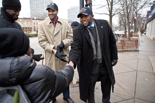 Leave No Veteran Behind community outreach on a neighborhood sidewalk